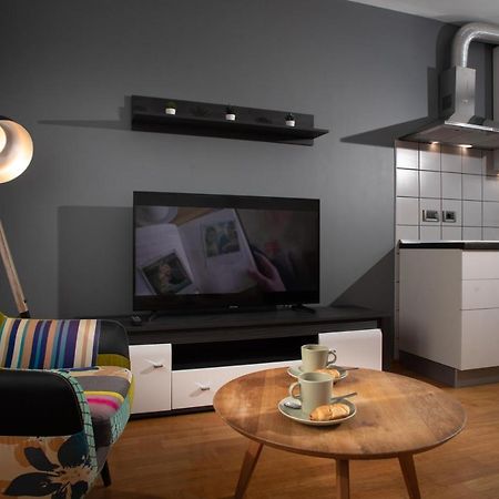 Apartment Moon 罗维尼 外观 照片